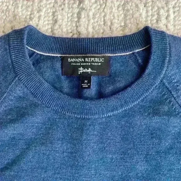 Banana Republic M Merino Sweater Blue - Picture 2 of 2